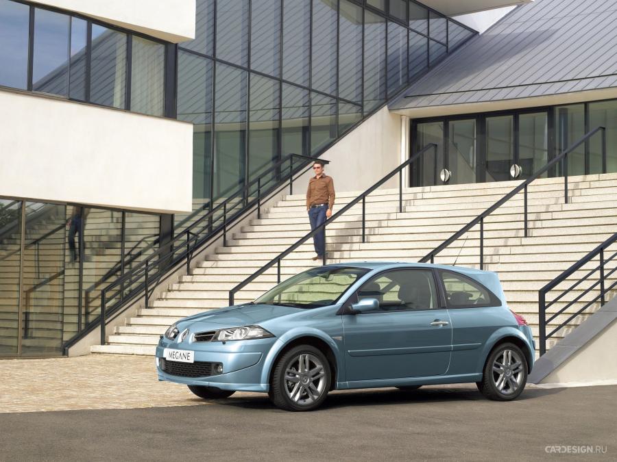  Renault Megane GT 2006 года  (фото 11 из 16)